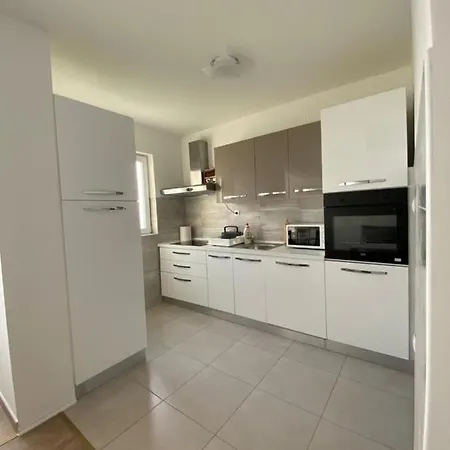 Διαμέρισμα Leonardo